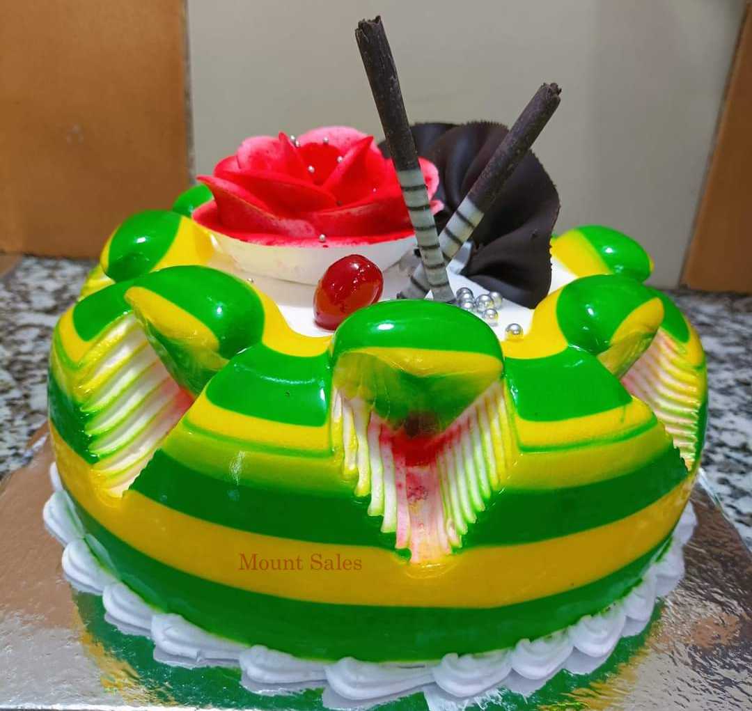 Premium RED N White Velvet Cake